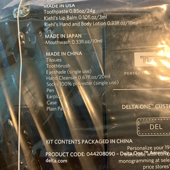 NEW Delta One TUMI Hard Case Amenity Kit In Black - Picture 8 of 8